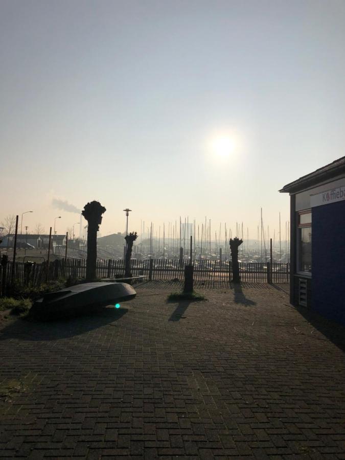 Bed And Breakfast De Biesbosch - In 'T Riet Drimmelen Zewnętrze zdjęcie